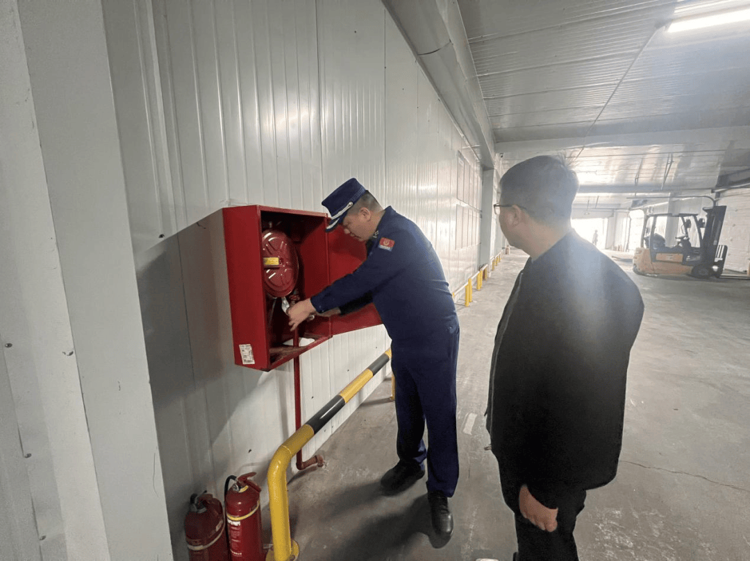 黃州深化“廠中廠”“園中園”消防安全檢查，筑牢企業(yè)安全防線